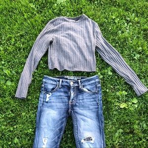 🌻GRAY LONG SLEEVE CROP TOP🌻